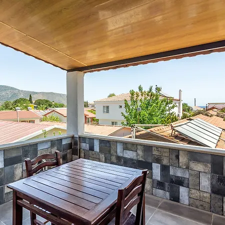 מלון Cuhadar Ahsap Evleri *