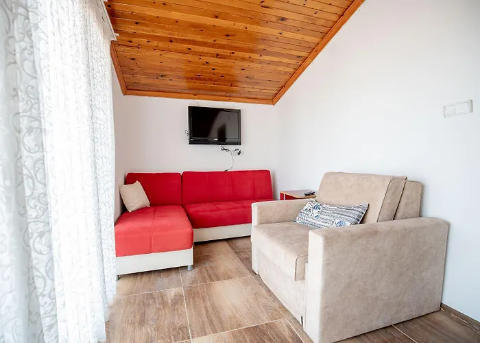 Отель Cuhadar Ahsap Evleri Паламутбуку